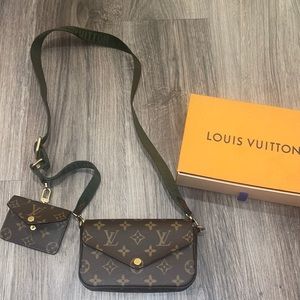 COPY - LOUIS VUITTON
Monogram Felicie Strap & Go Kaki